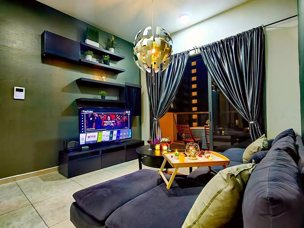 Petalz Luxury Suite 10Pax Mid Valley Old Klang Road Oug Klang Lama Kl Kuala Lumpur