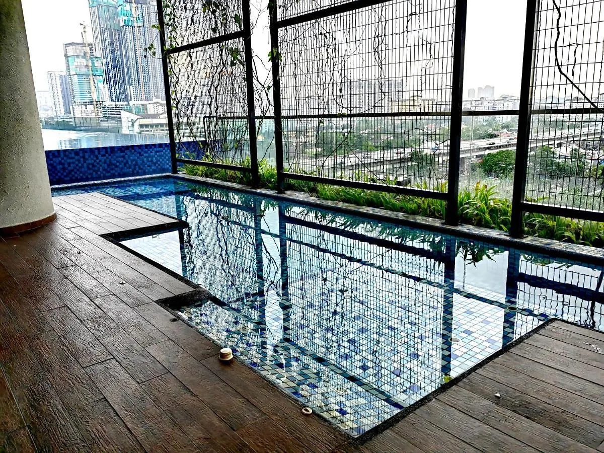 Petalz Luxury Suite 10Pax Mid Valley Old Klang Road Oug Klang Lama Kl Kuala Lumpur 0*,  Malaysia