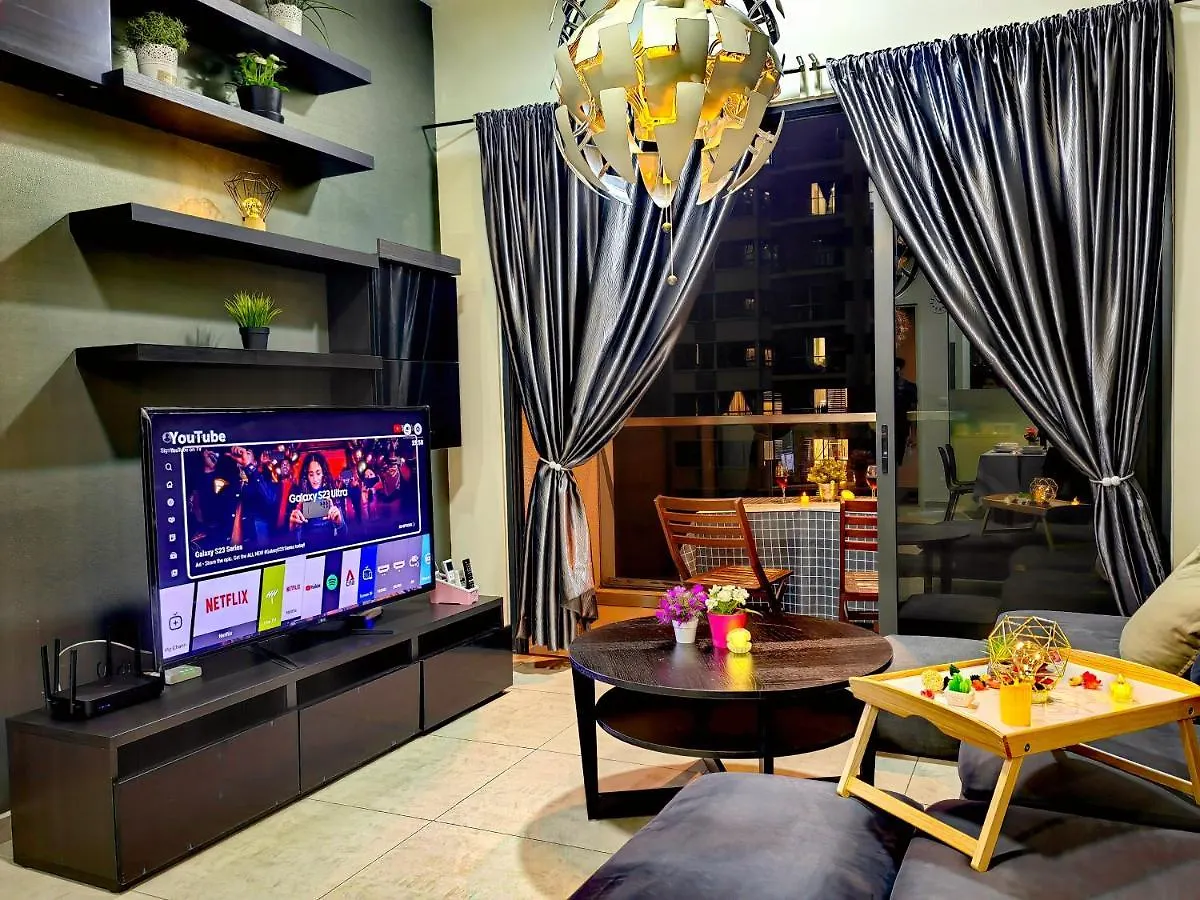 Petalz Luxury Suite 10Pax Mid Valley Old Klang Road Oug Klang Lama Kl Kuala Lumpur 0*,  Malajzia
